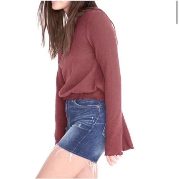 Madewell Texture & Thread Smocked Bell Sleeved Top Shirt Size S Berry - Picture 2 of 8